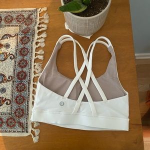 NWOT Lululemon Energy Bra